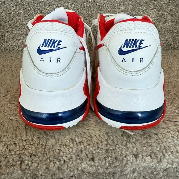 Nike Air Max, Red White & Blue rare tennis shoe. Women’s size 7. - Picture 2 of 7